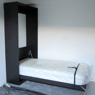 adaptable-furniture-single-bed-open